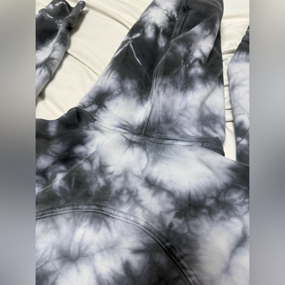 Lululemon All Yours Hoodie *Earth Dye - Picture 8 of 10